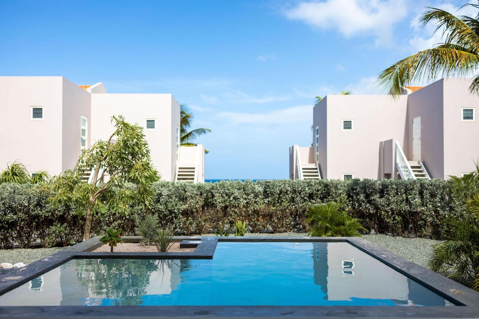 Coral Estate Luxury Resort Willibrordus Экстерьер фото
