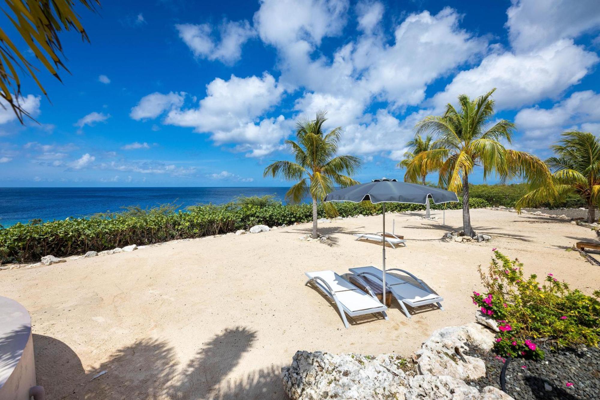 Coral Estate Luxury Resort Willibrordus Экстерьер фото