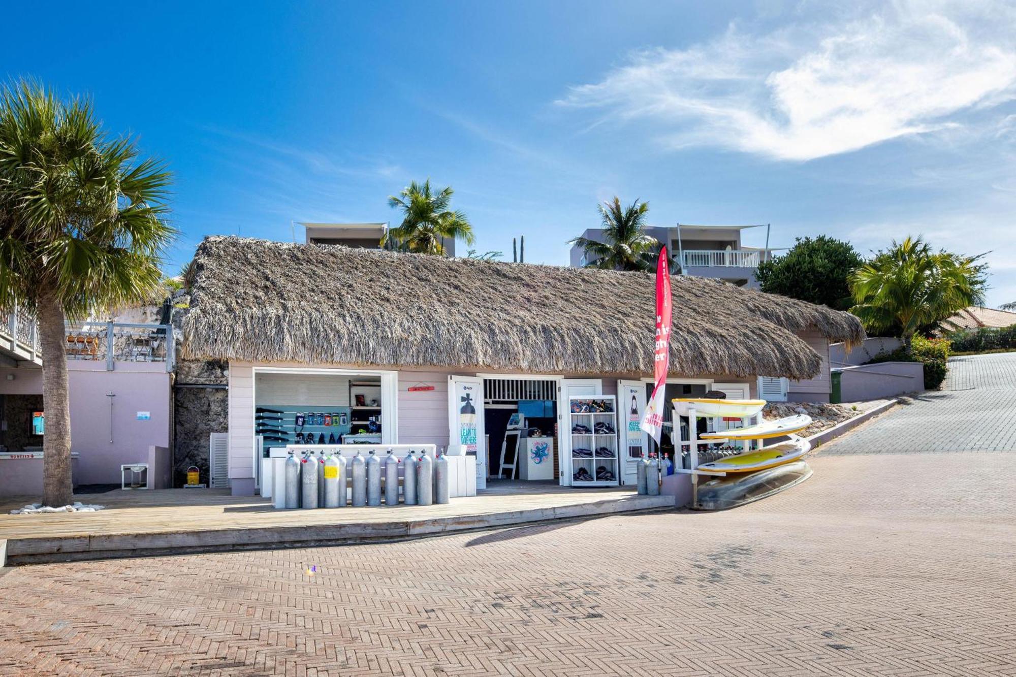 Coral Estate Luxury Resort Willibrordus Экстерьер фото