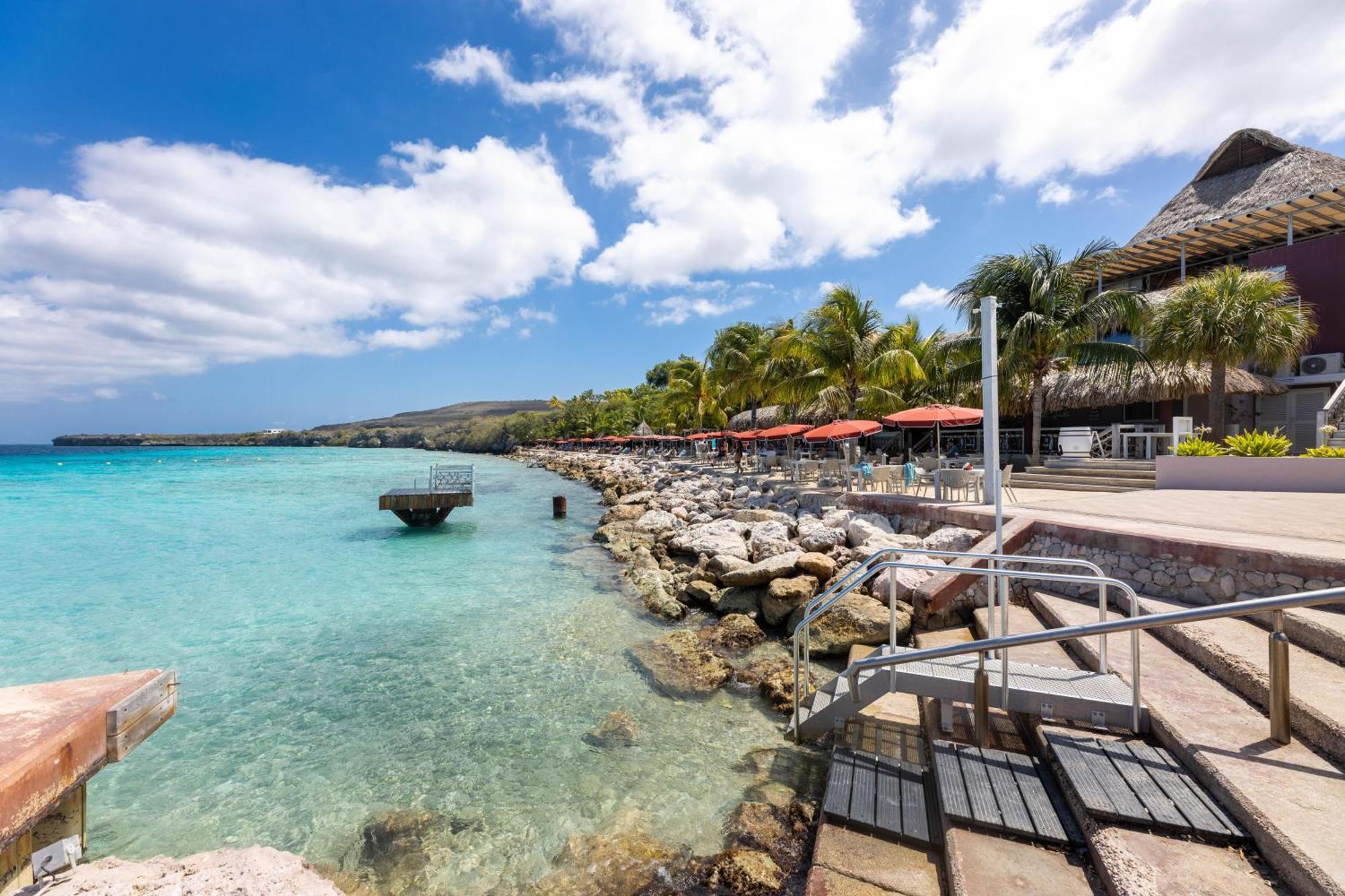 Coral Estate Luxury Resort Willibrordus Экстерьер фото