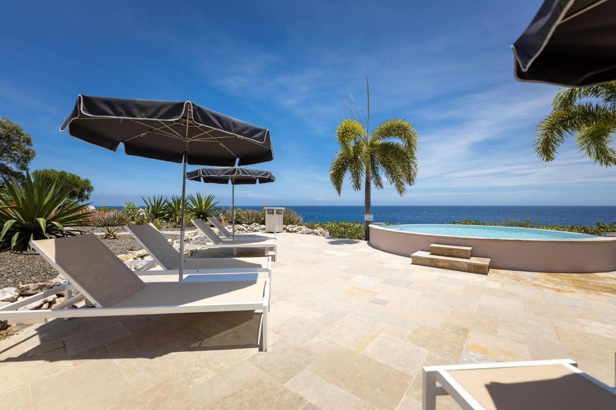 Coral Estate Luxury Resort Willibrordus Экстерьер фото