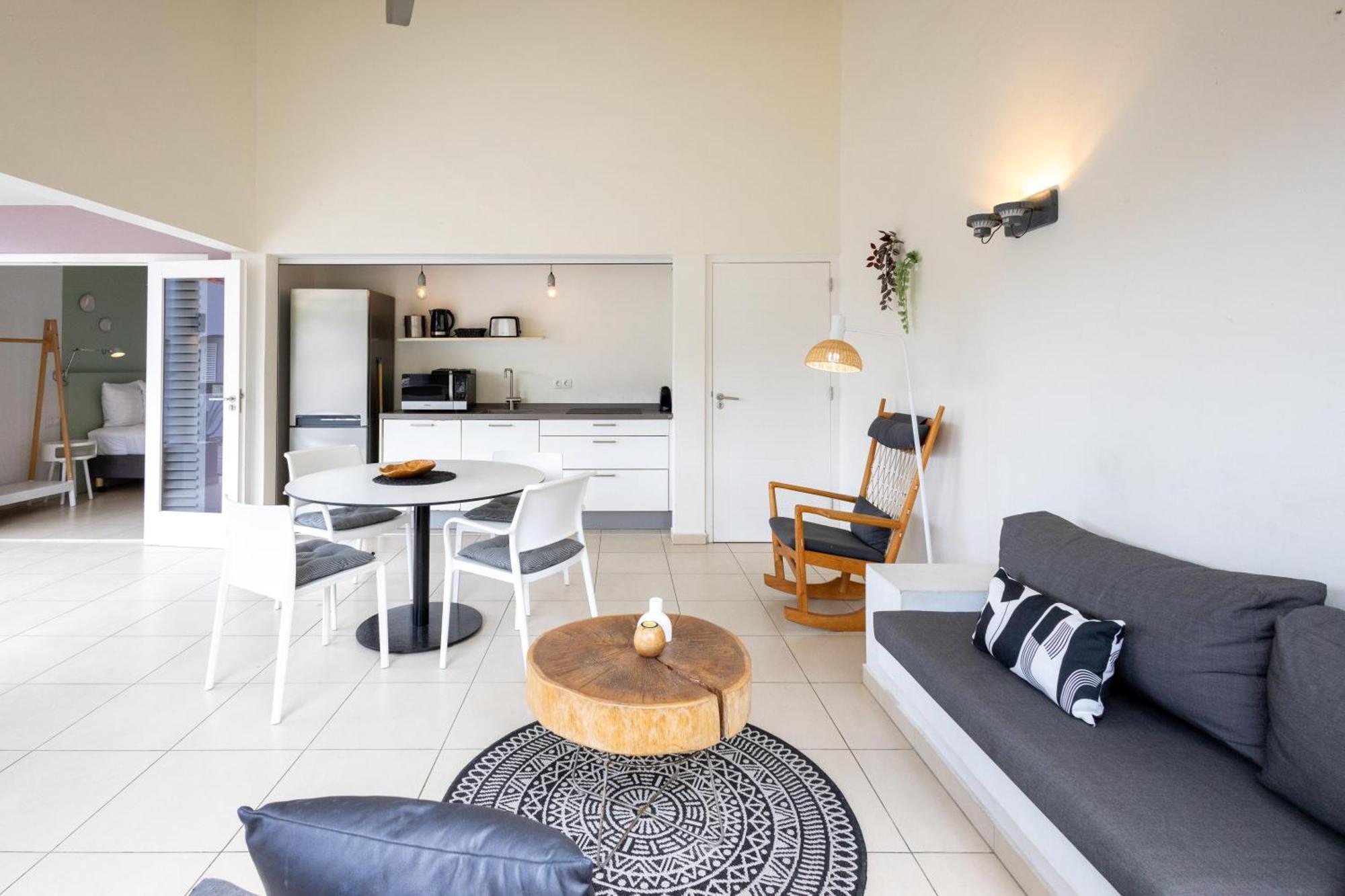 Coral Estate Luxury Resort Willibrordus Экстерьер фото
