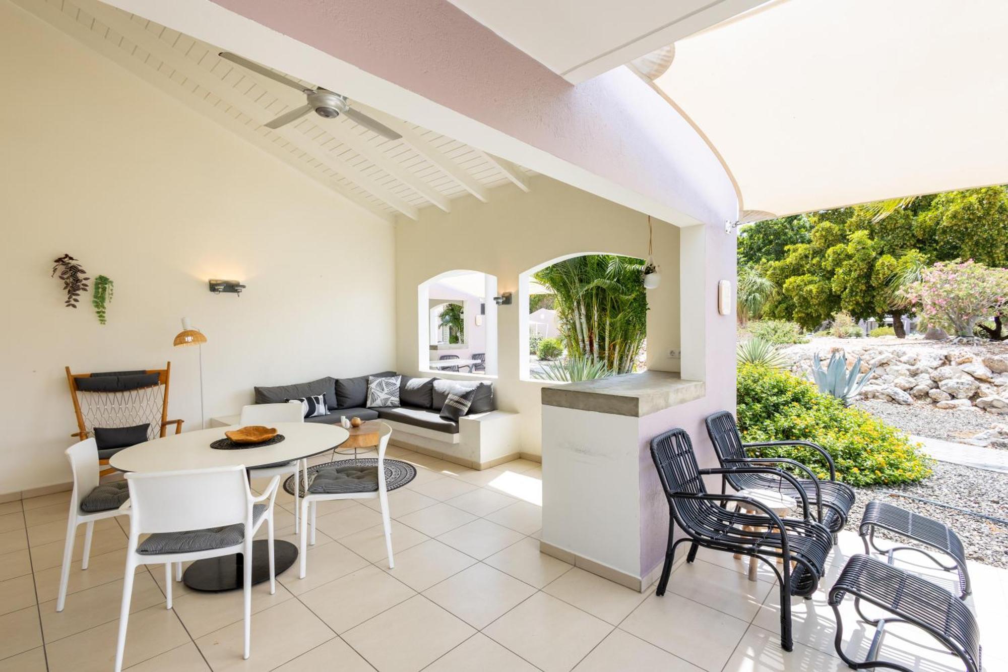 Coral Estate Luxury Resort Willibrordus Экстерьер фото